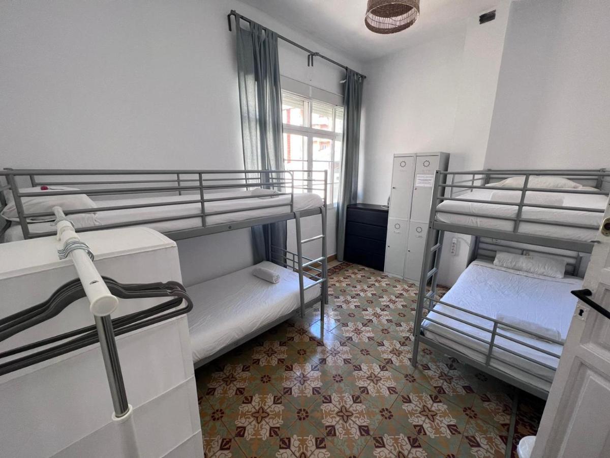 Bbtk Bed And Bike Hotell Málaga Exteriör bild