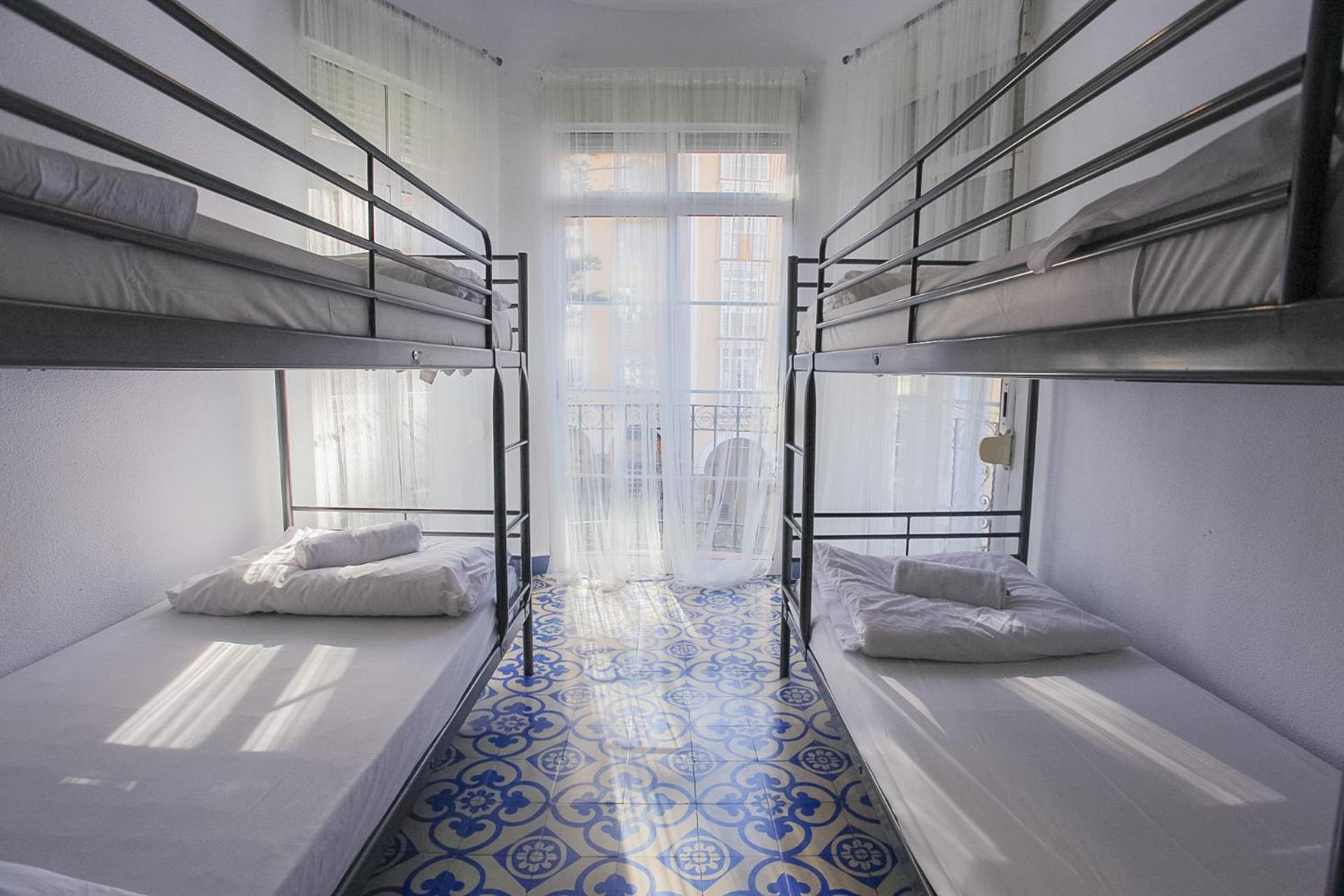 Bbtk Bed And Bike Hotell Málaga Exteriör bild