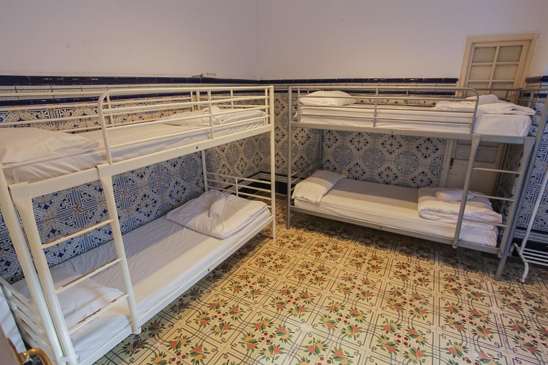 Bbtk Bed And Bike Hotell Málaga Exteriör bild